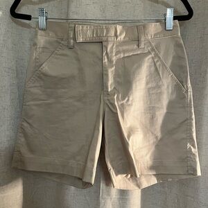 Vintage Late 90s/Y2K Banana Republic Midrise Shorts 27”
